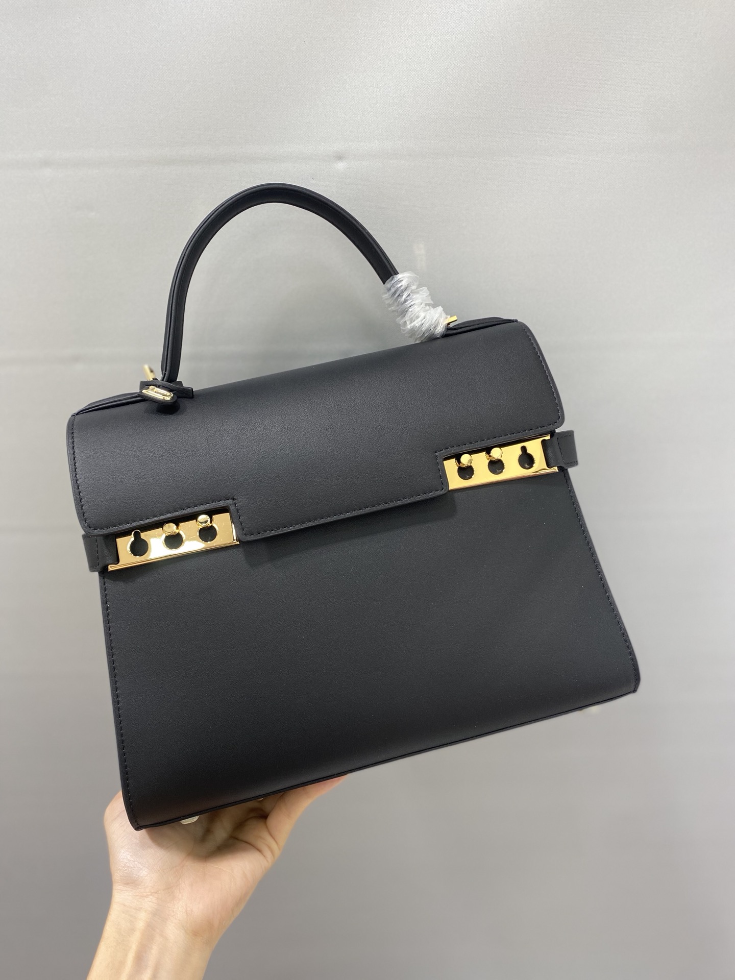 델보 톰페트 MM 샤리오뜨백